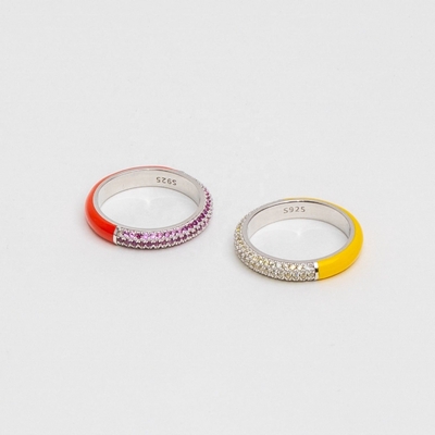 Şık 925 Sterling Gümüş 18K Sarı Altın Yarım Zirkon Yarım Enamel Yüzük