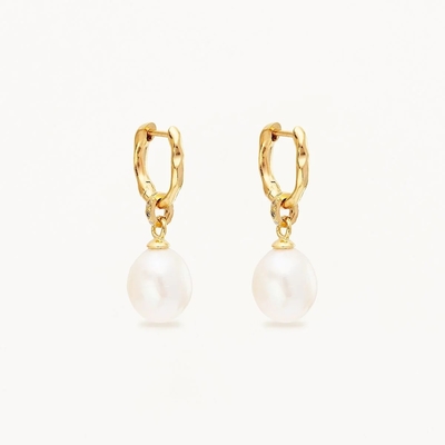 925 Gümüş Huggie Pearl Drop Küpeler ZIRKON Pearl Drop ile Huggie Küpeler