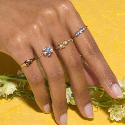 Moda Altın 925 Sterling Gümüş Daisy CZ Yüzük Kadın Elegansı Aksesuar