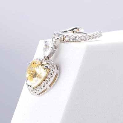 OEM Sevgi Kalbi Elmas Küpeler 925 Sterling Gümüş Sevgi Kalp Küpeleri