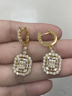 Beyaz CZ küpe 925 Sterling Gümüş Klasik Tarzı Nişan ve Düğün için