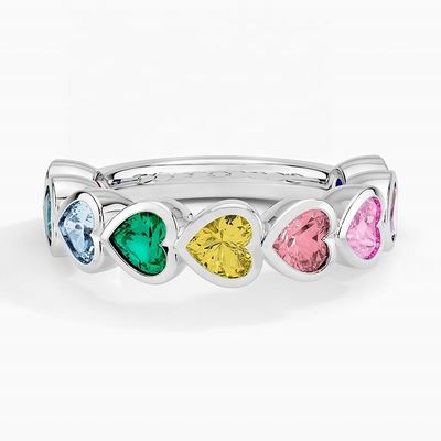 18K Altın Kalp Şekilli Gökkuşağı Bezel Yüzüğü Sevgililer Günü Hediyesi Moda Mücevherleri