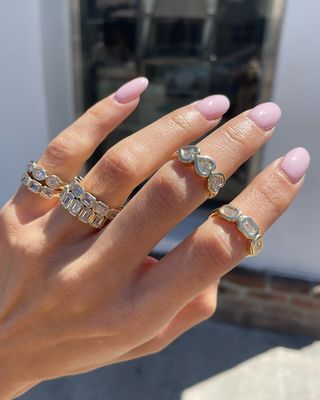 El yapımı Gümüş Üçlü Zümrüt Yüzüğü ile AAA Zirkon Taşı ve 14K Altın Bezel Seti