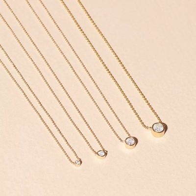 Basit 925 Sterling Gümüş Solitaire Elmas CZ Kolye 7mm/10mm/15mm Taş Boyutları