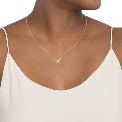 18K Altın Kaplama Kadınlar için V Şekilli Mücevher 925 Sterling Gümüş Kolye