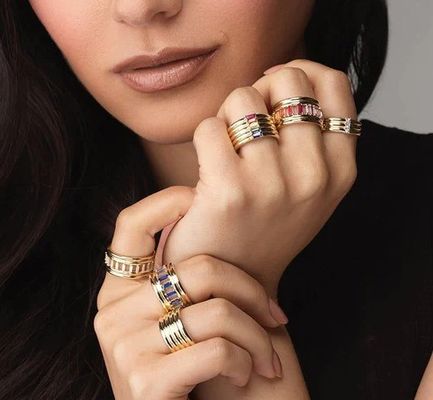 18K altın kaplamalı gökkuşağı bageti kesim CZ Multi Fashion 925 Sterling Gümüş Kadın yüzükleri