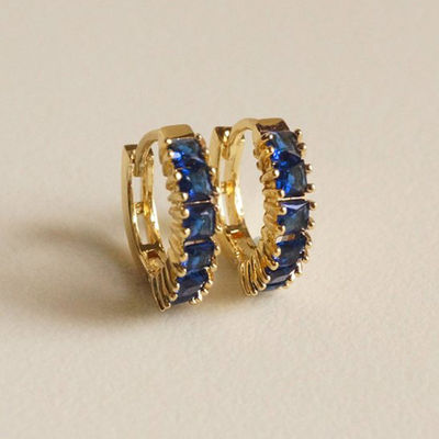 925 Sterling Gümüş Prenses Yeşil CZ Diamante Kulaklık Kadın Çağdaş Görünümü