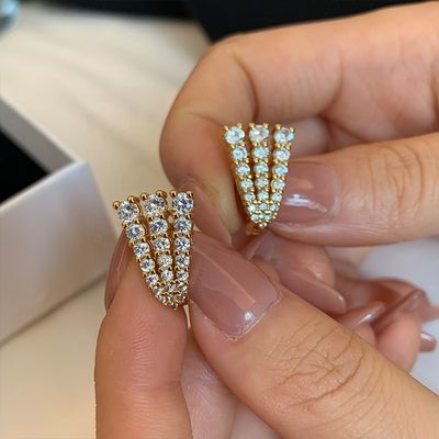 18K Altın 925 Sterling Gümüş CZ Kadın Kuyruklu Küpeler KLASİK Şekil